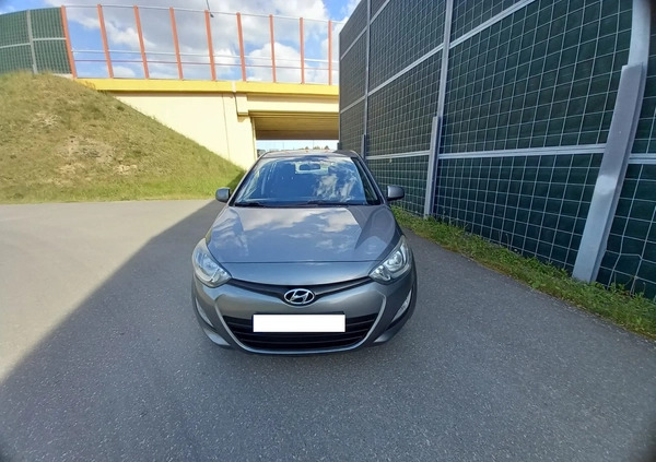 Hyundai i20 cena 16700 przebieg: 173077, rok produkcji 2013 z Kielce małe 106